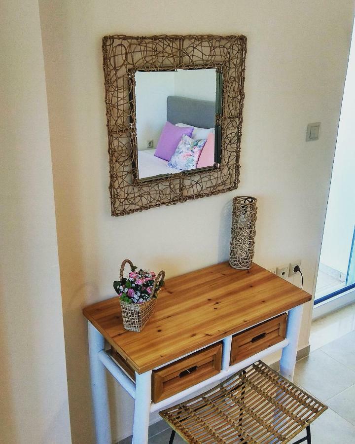 Villa Oasis Galatás Esterno foto